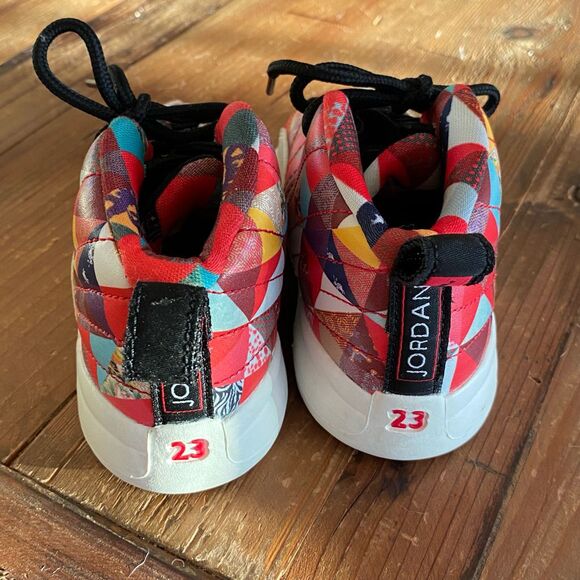 NIKE Air Jordan Retro 12 CNY Chinese New Year Toddler Sneakers Size 9C - Picture 3 of 14